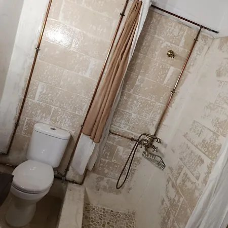 αγροικία δύο υπνοδωματιων με ατομικά μπάνια Εξοχικό σπίτι *